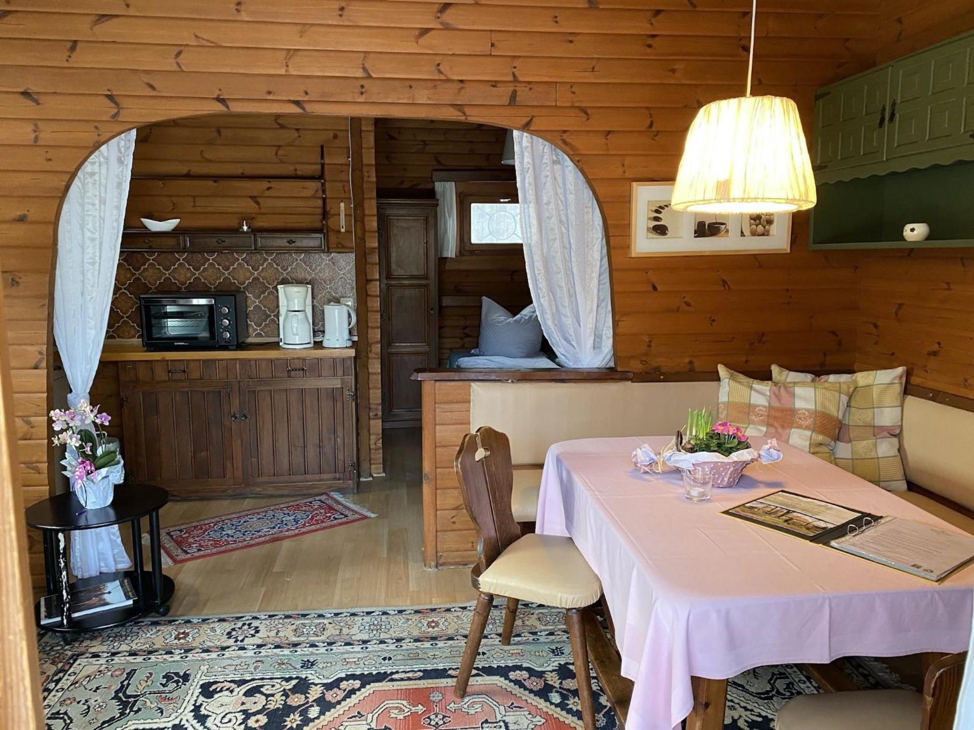 Cozy Holiday Home On A Horse Farm In The L Neburg Heath Eschede Exteriér fotografie
